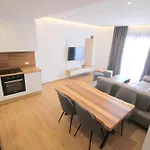 Jola Apartment