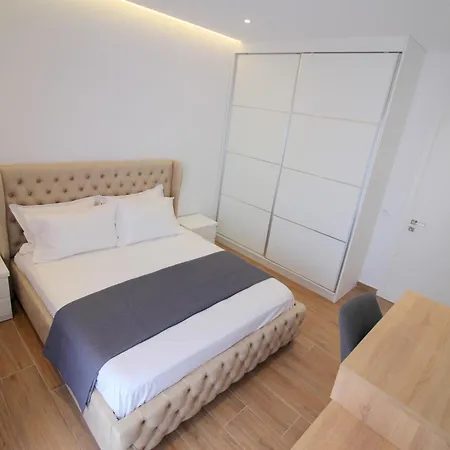 Apartment Jola *
