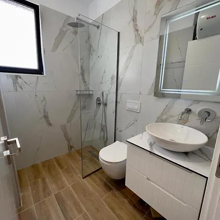 Apartment Jola *